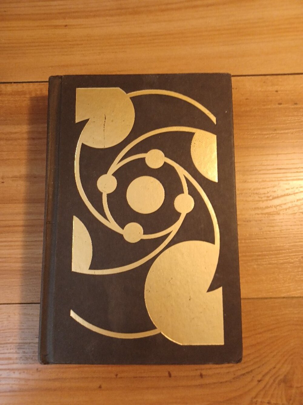 The Rise Of  Nine By Love, Pittacus Book